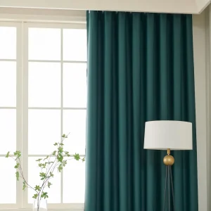 RUBEN verduisterende gordijnen met ringen – kant en klaar – 300 x 250 cm – donker groen